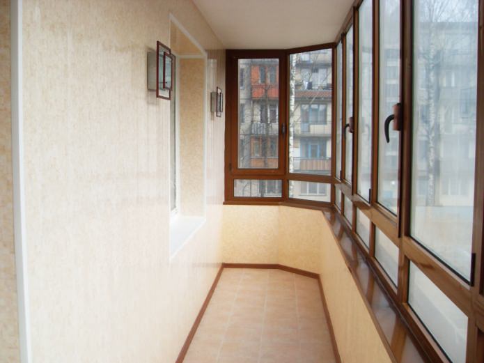 отделка стен на балконе панелями ПВХ