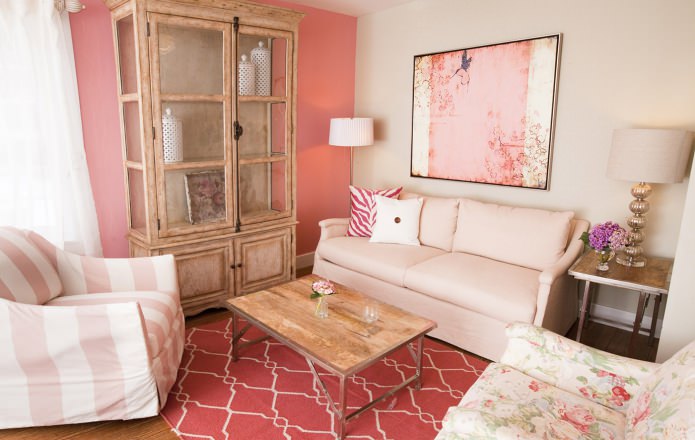 светло розовый в дизайне гостиной комнаты