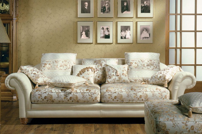цветочный рисунок на диване