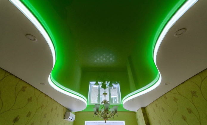 зеленое натяжное полотно с подсветкой