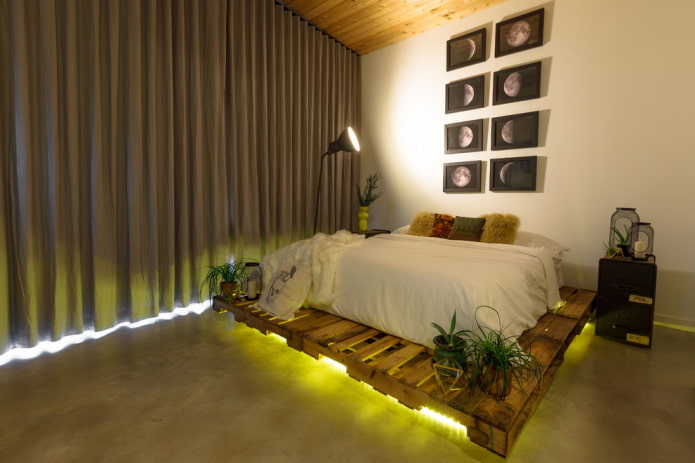деревянная кровать-подиум в интерьере