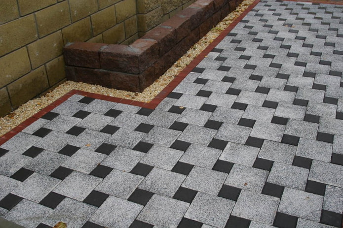 плитка для тротуара в форме квадрата