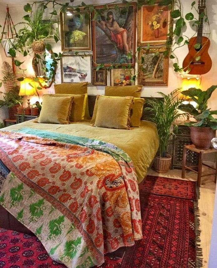 цветная спальня в стиле бохо