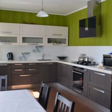Дизайн кухни с зелеными обоями: 55 современных фото в интерьере-7