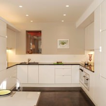 Дизайн белой кухни с черной столешницей: 80 лучших идей, фото в интерьере-10