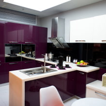 Фиолетовая кухня: сочетания цветов, выбор штор, отделки, обоев, мебели, освещения и декора-1