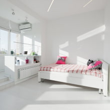 Современный дизайн спальни с балконом-2