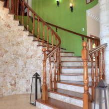Подсветка лестницы в доме: реальные фото и примеры освещения-0
