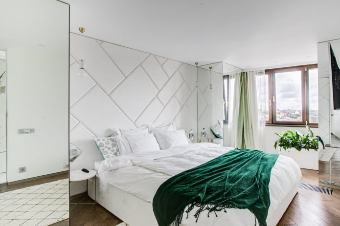 современная спальня с белым потолком