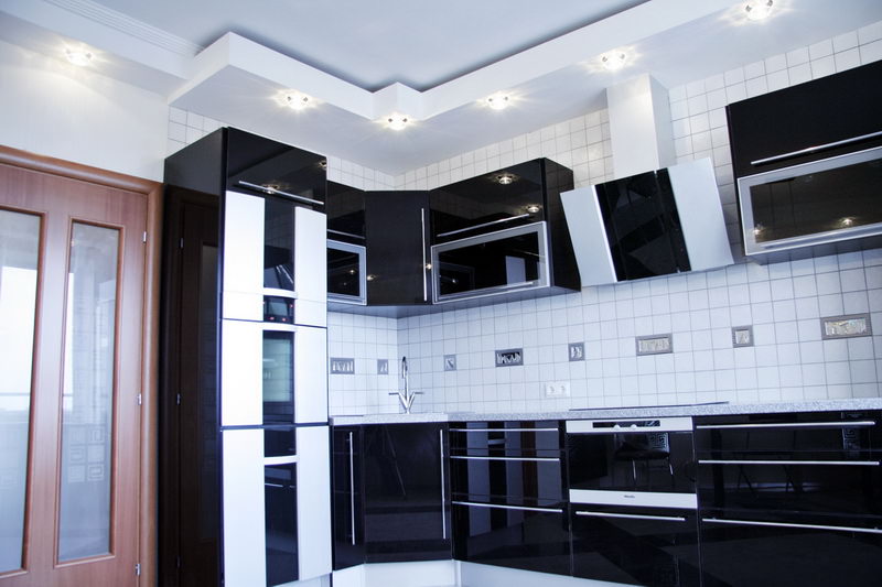 Потолок из гипсокартона на кухне (42 фото): дизайн подвесных конструкций, видео и фото