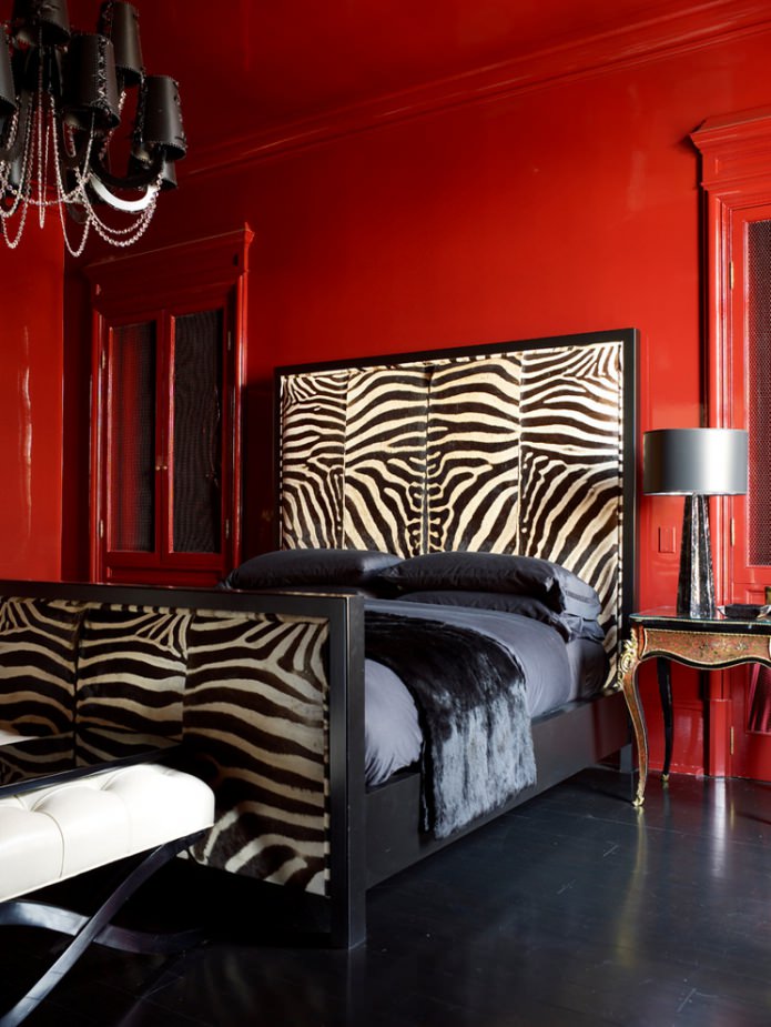 черно-красная спальня
