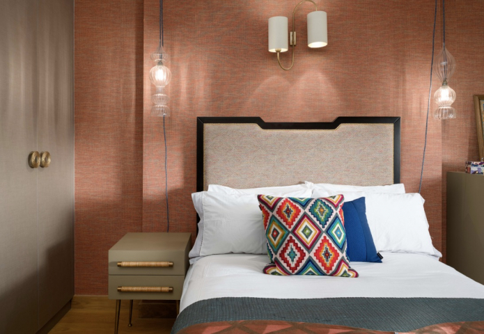 оранжевые стены