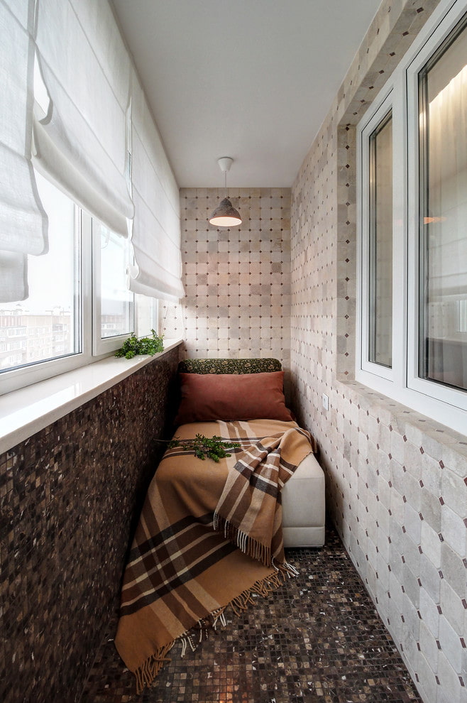 Дизайн штор для спальни с балконом - 73 фото
