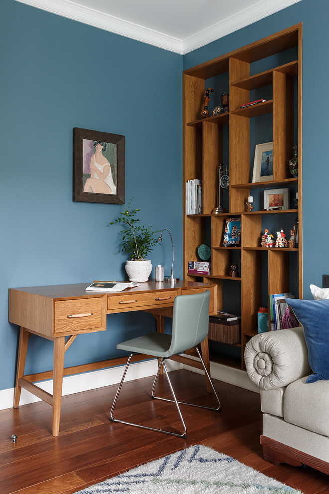 Письменный стол: фото, виды, материалы, дизайн, цвет, формы, расположение в комнате