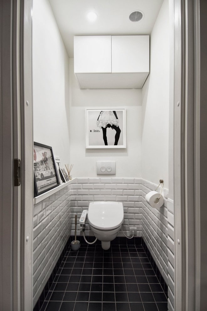 черно-белый дизайн туалета