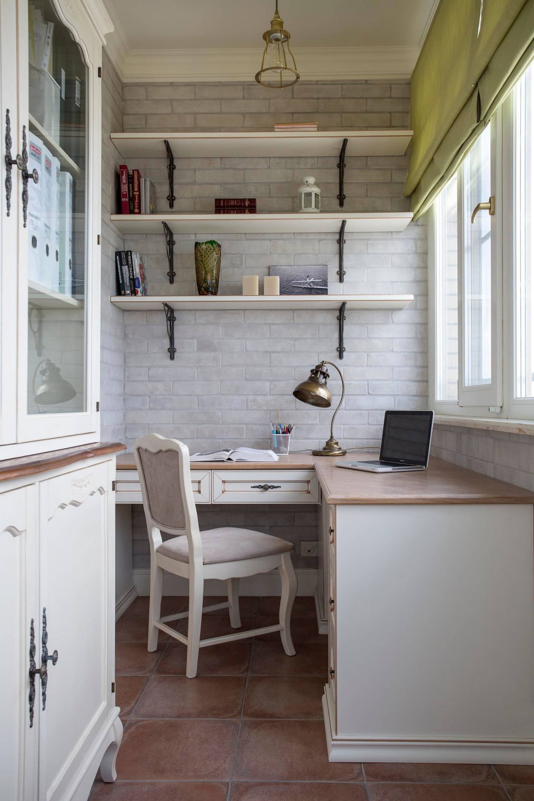 Как сделать маленький кабинет в маленькой квартире
