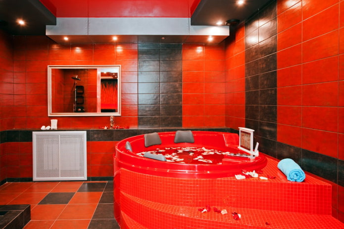 ванная комната в черно-красных оттенках
