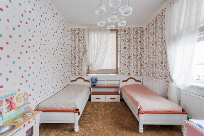планировка спальни с двумя окнами для двух девочек