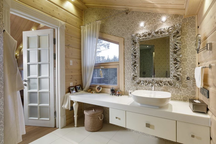 дизайн ванной в интерьере брусового дома