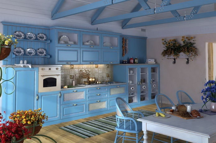 кухня в синих тонах в стиле прованс