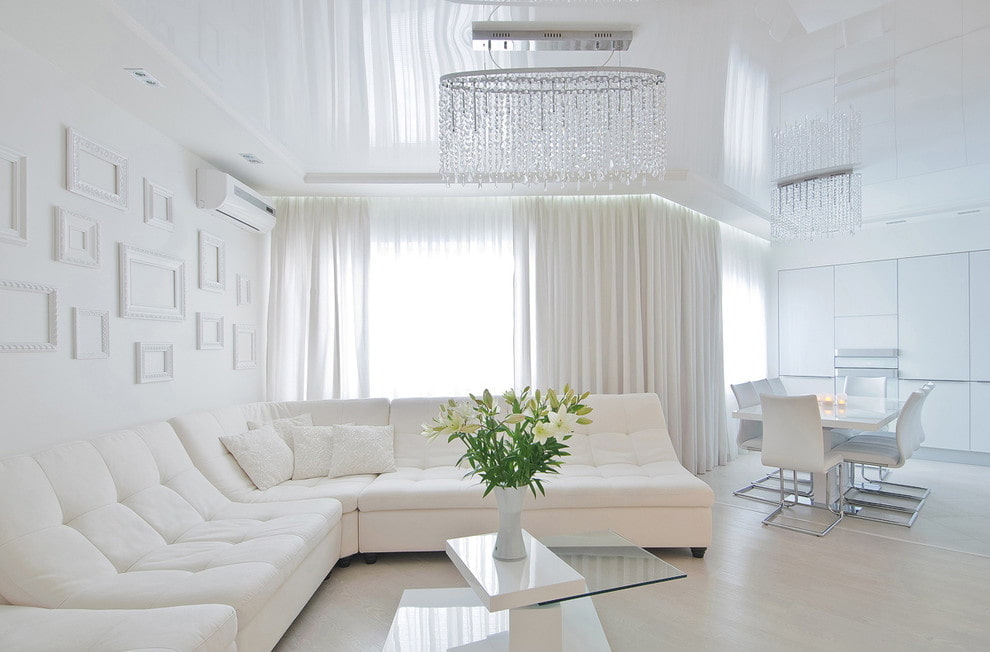 Белая гостиная — изысканное оформление современного дизайна (122 фото)