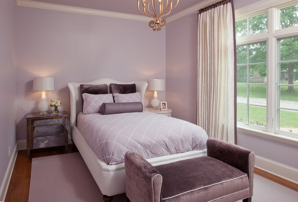 Дизайн спальни в фиолетовом цвете