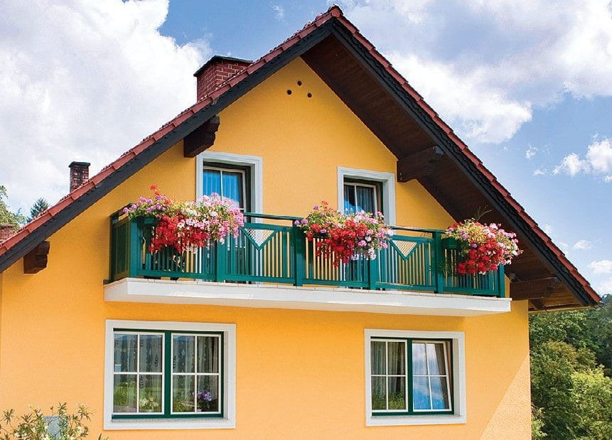 Нужно ли делать балкон в строящемся доме? Плюсы и минусы конструкции