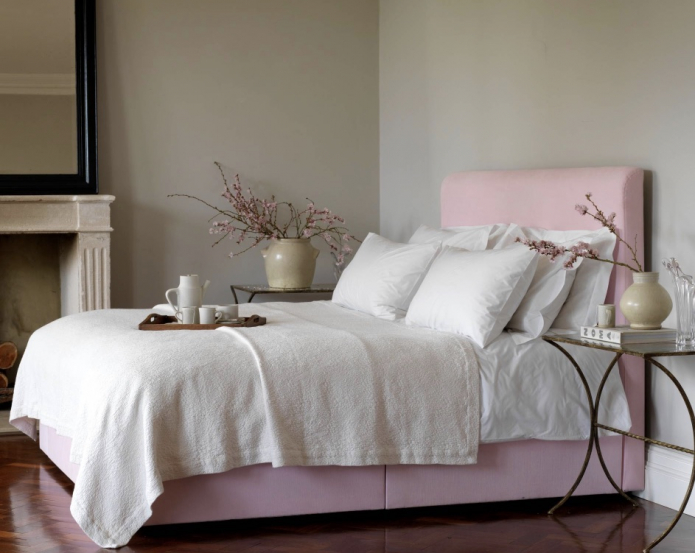 Серый и сложный розовый Серый и сложный розовый