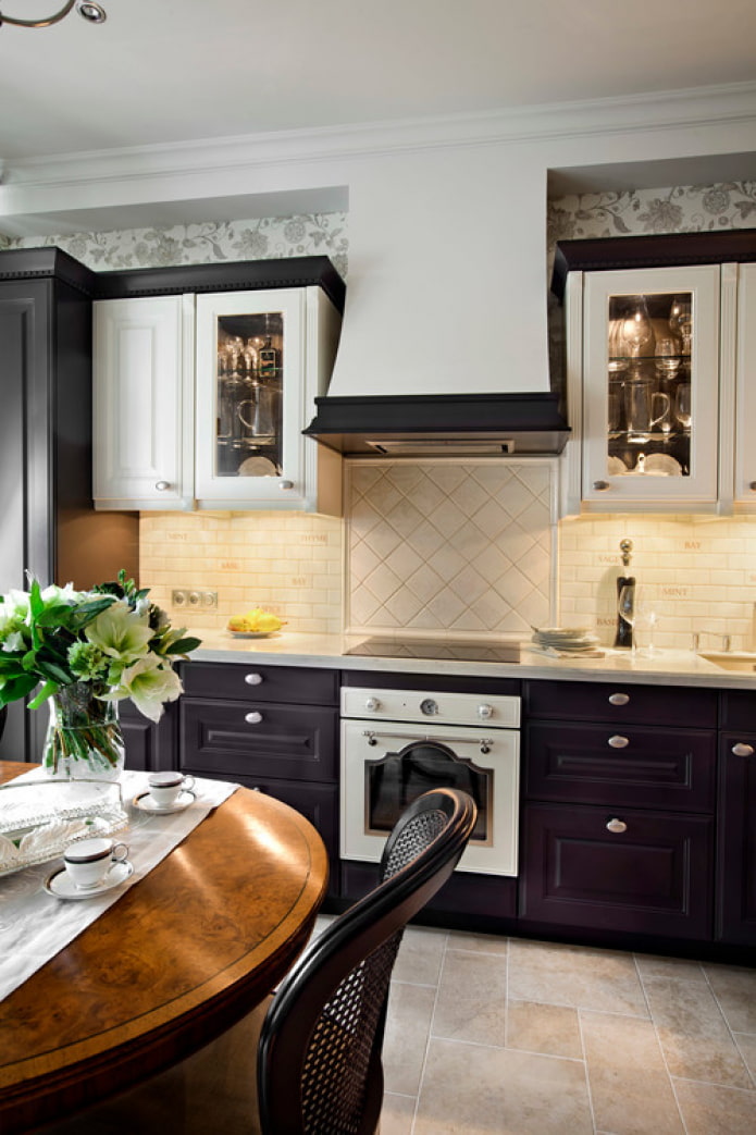 Вытяжки в интерьере кухни (47 фото): кухонные вытяжки - белые и черные, стеклянные и медные