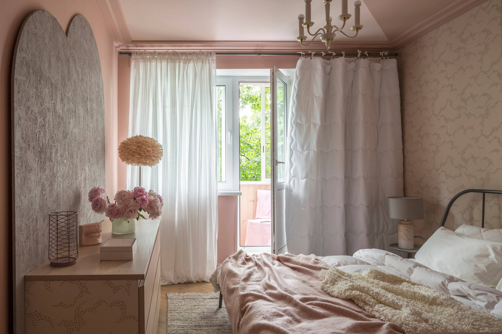 Как сделать комнату уютной: советы для спальни и гостиной