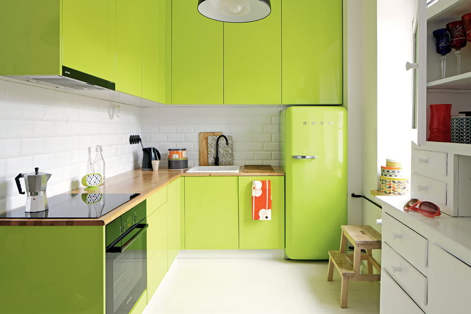 Зеленая кухня в интерьере с фото - идеи дизайна кухонного гарнитура в зеленых тонах