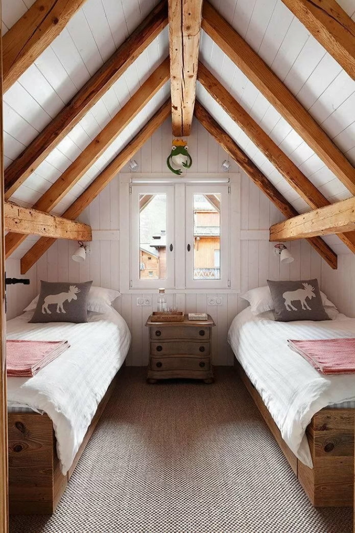 спальня для двоих детей на чердаке