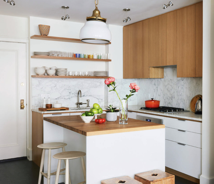 квадратная кухня