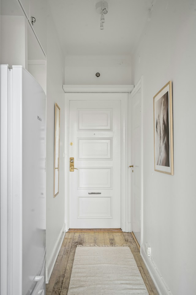 антресоль
