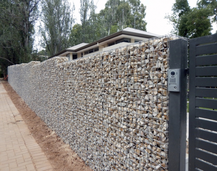 забор из габионов