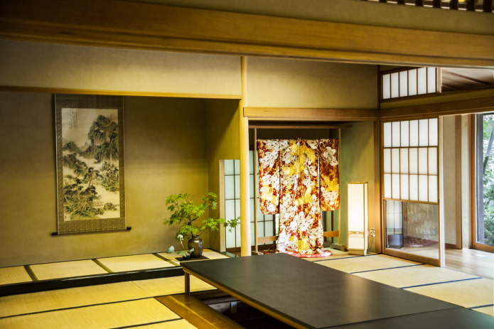 зеленовато-желтая комната в японском стиле