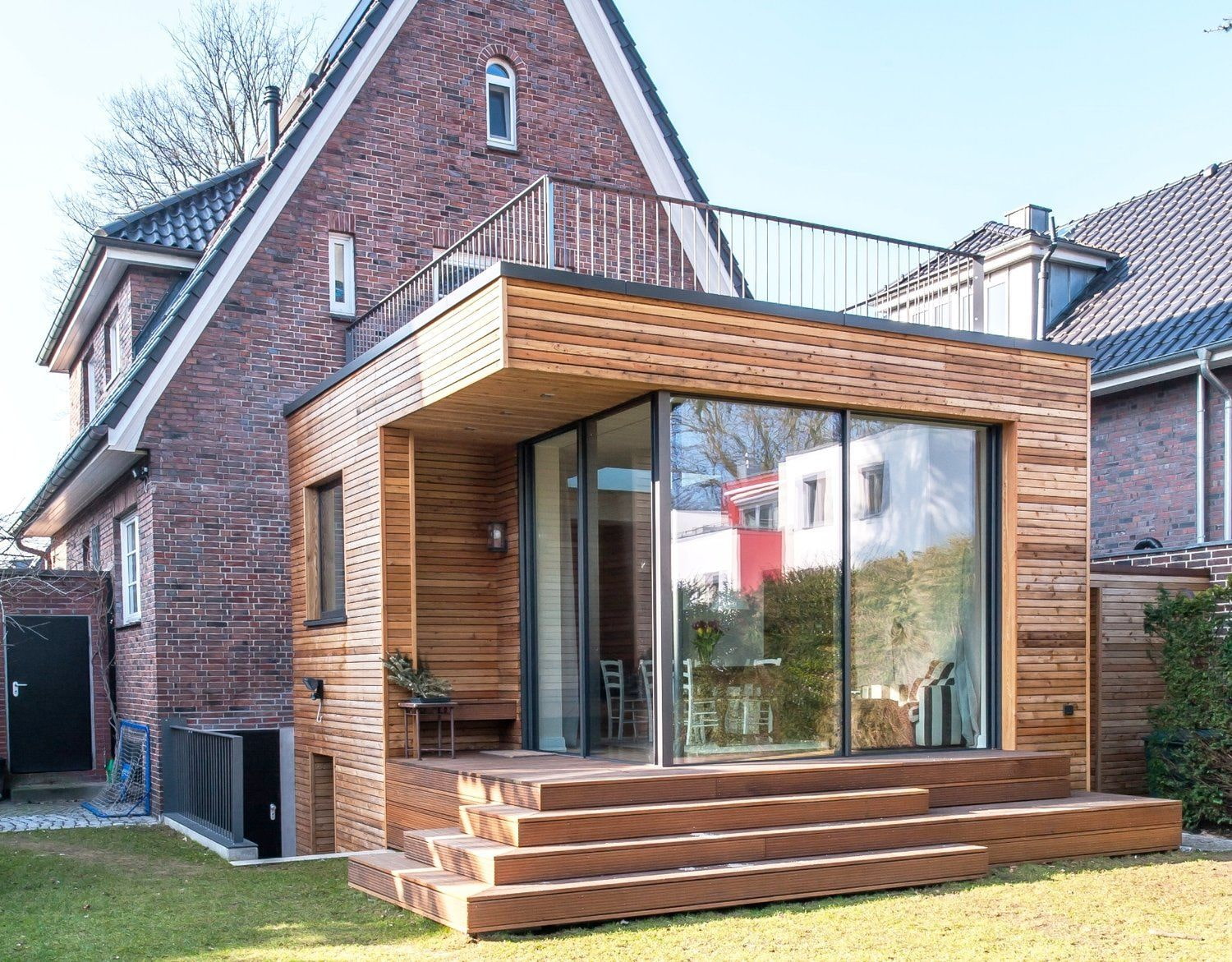 Пристройка к дому — простые и доступные идеи реконструкции деревянных и каменных домов (100 фото)