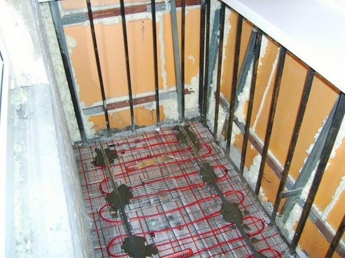 Пример змеевика теплого пола на балконе