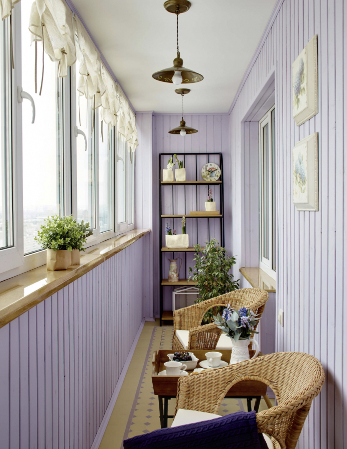 Декор балкона