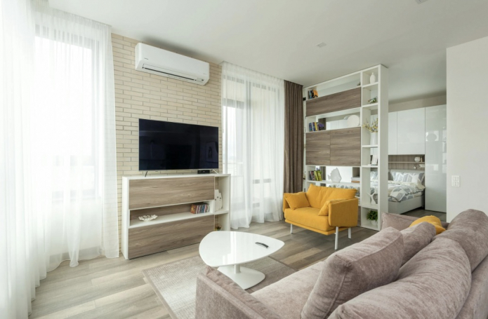 кирпич в гостиной