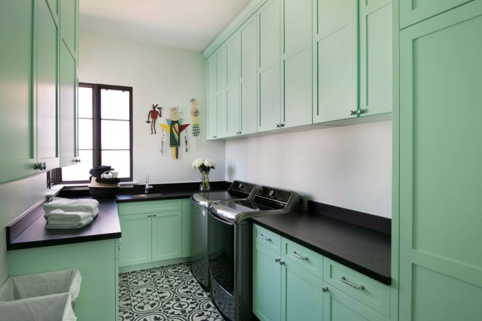 пастельно-зеленая кухня