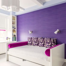Обои фиолетового цвета в интерьере: виды, дизайн, подбор штор, 70 фото-2