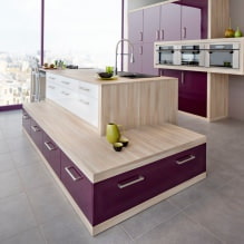 Фиолетовый гарнитур на кухне: дизайн, сочетания, выбор стиля, обоев и штор-14
