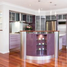 Фиолетовый гарнитур на кухне: дизайн, сочетания, выбор стиля, обоев и штор-8
