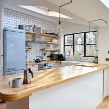 Белая кухня с деревянной столешницей: 60 современных фото и вариантов дизайна-15