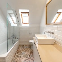 Дизайн ванной на мансарде: особенности отделки, цвет, стиль, выбор штор, 65 фото-14