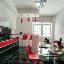 Варианты отделки потолка на кухне: виды конструкций, цвет, дизайн, освещение, фигурные формы-5