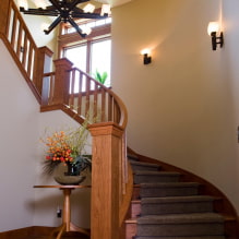 Подсветка лестницы в доме: реальные фото и примеры освещения-6
