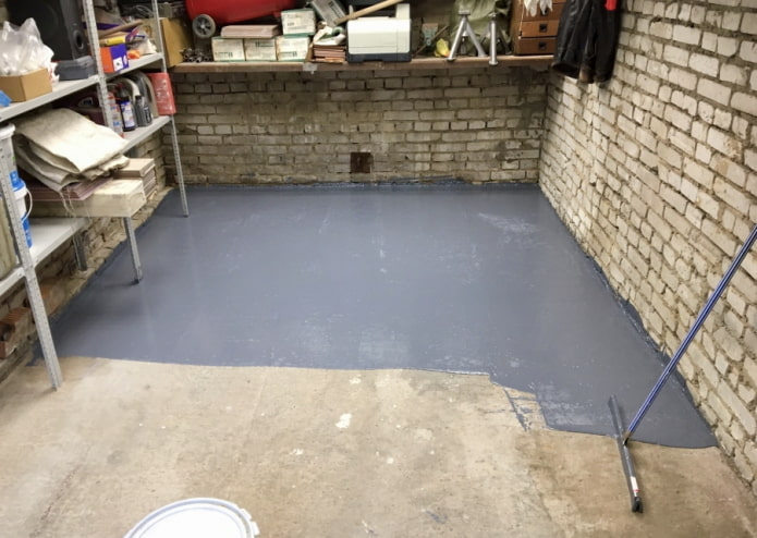 Как своими руками покрыть бетонный пол в гараже?